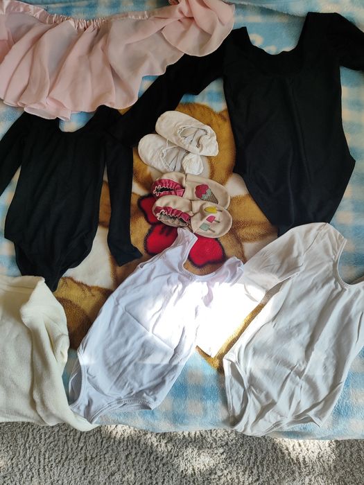 Одяг для балету (або танців). За все 220 гривен