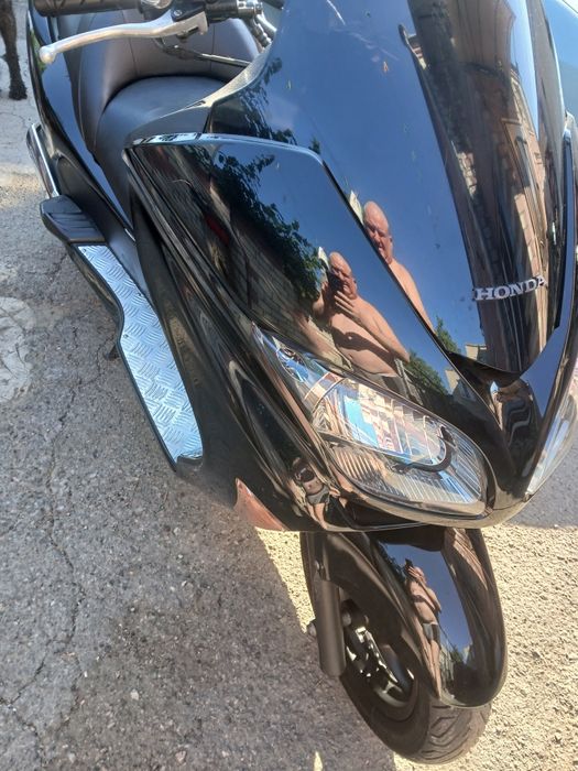 Продам Максі Скутер