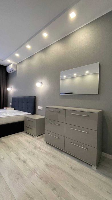 Оренда 1к з новим ремонтом район Центрального парку. Перша здача