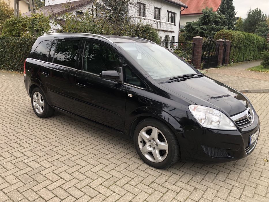 OPEL ZAFIRA LIFT 1,9 150KM Bardzo Ładna // Zarejestrowana