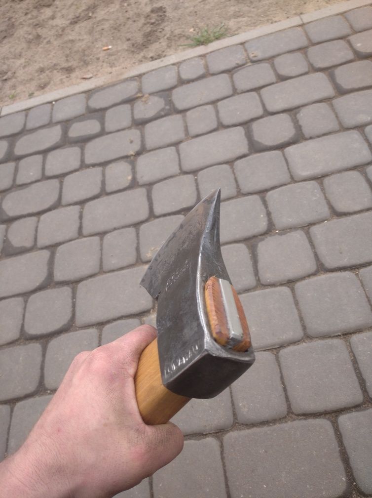 Kuta siekiera Romanik 1,2kg - 60cm akacja