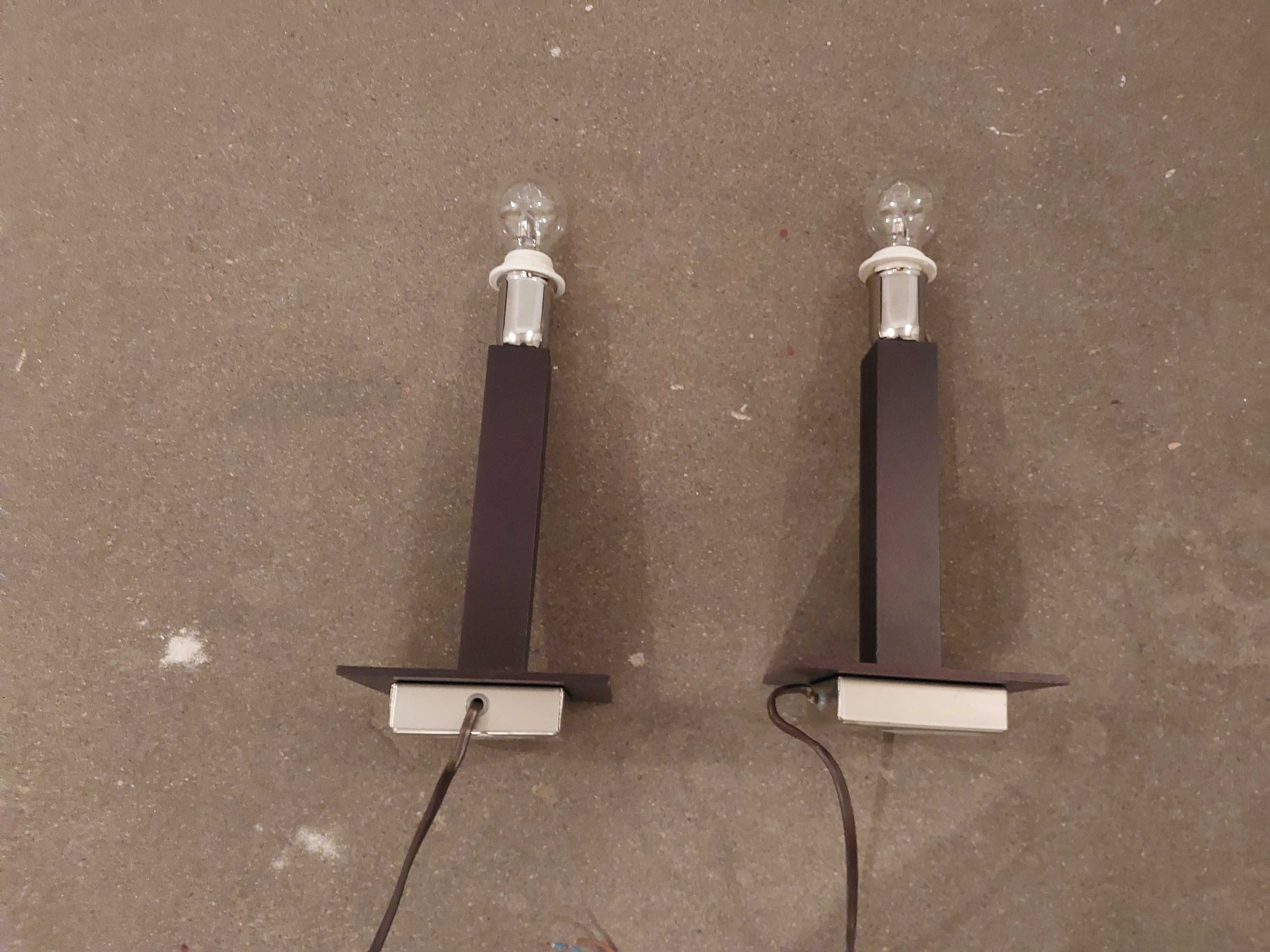 Lampa stojąca drewniana