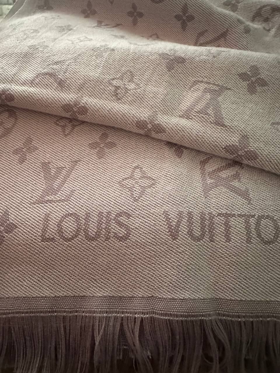 Шарф/палантин Louis Vuitton