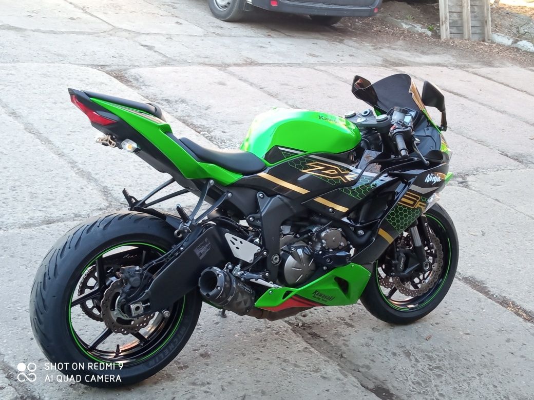 Kawasaki zx6r 636