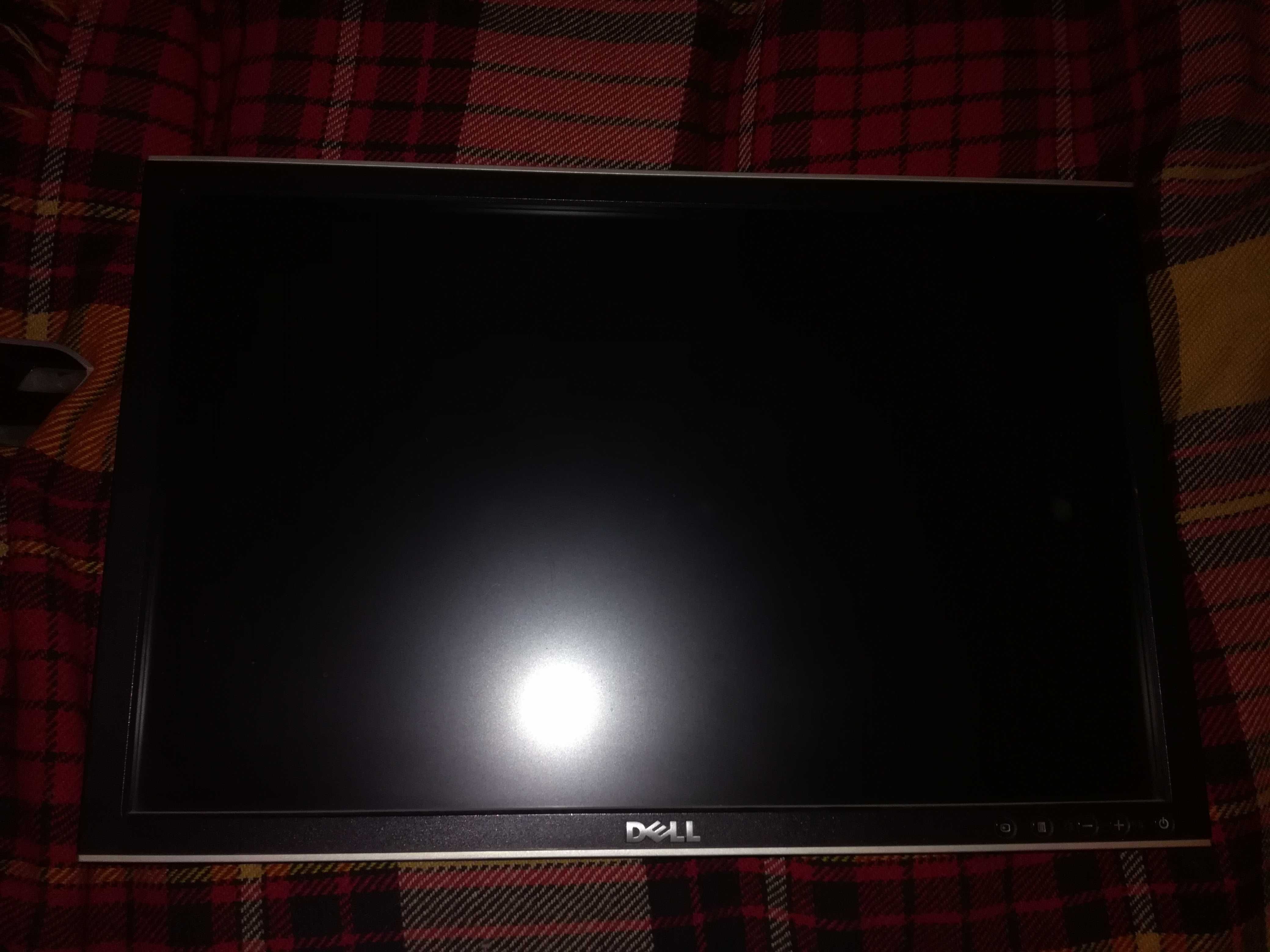 Продам монітор Dell 2009w 1680x1050 20 дюймів