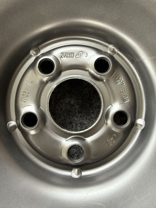 Докатка запаска костыль R17 5/100 Toyota Avensis VW Golf 4 Bora Skoda