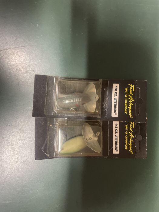 Amostras de pesca marca fred arbogast