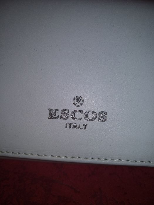 Кошелек женский белый натуральная матовая кожа Италия