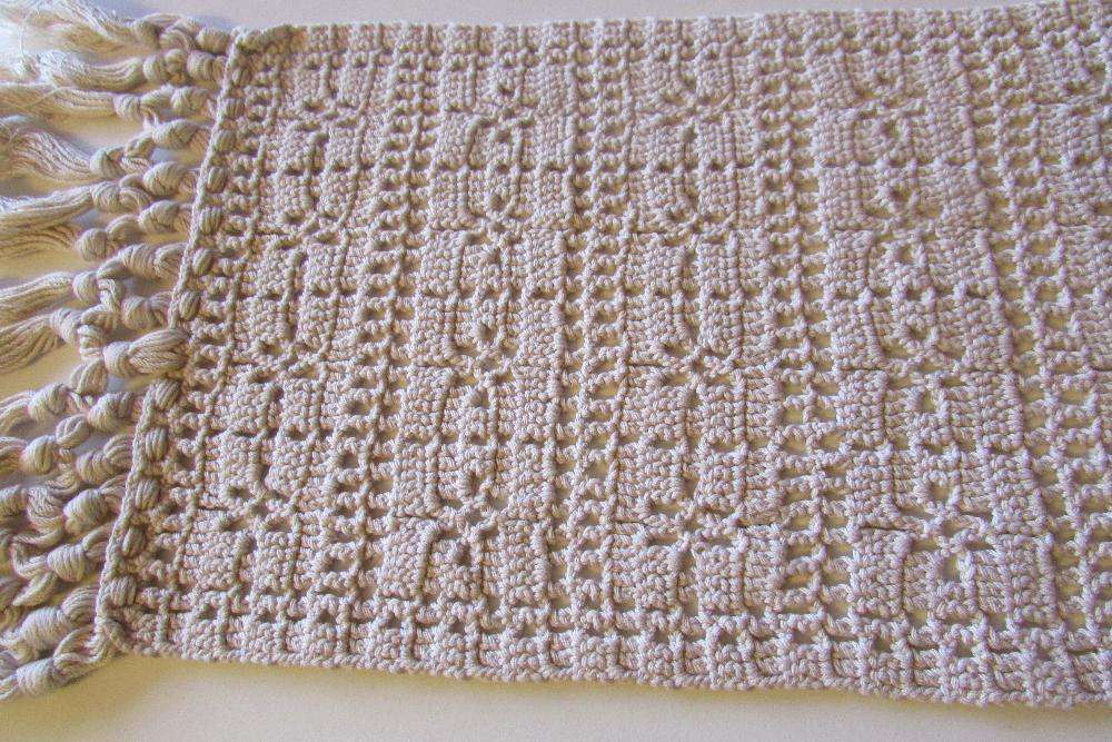 Napaeron realizado em crochet