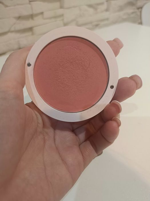 Kremowy róż i bronzery Annabelle minerals