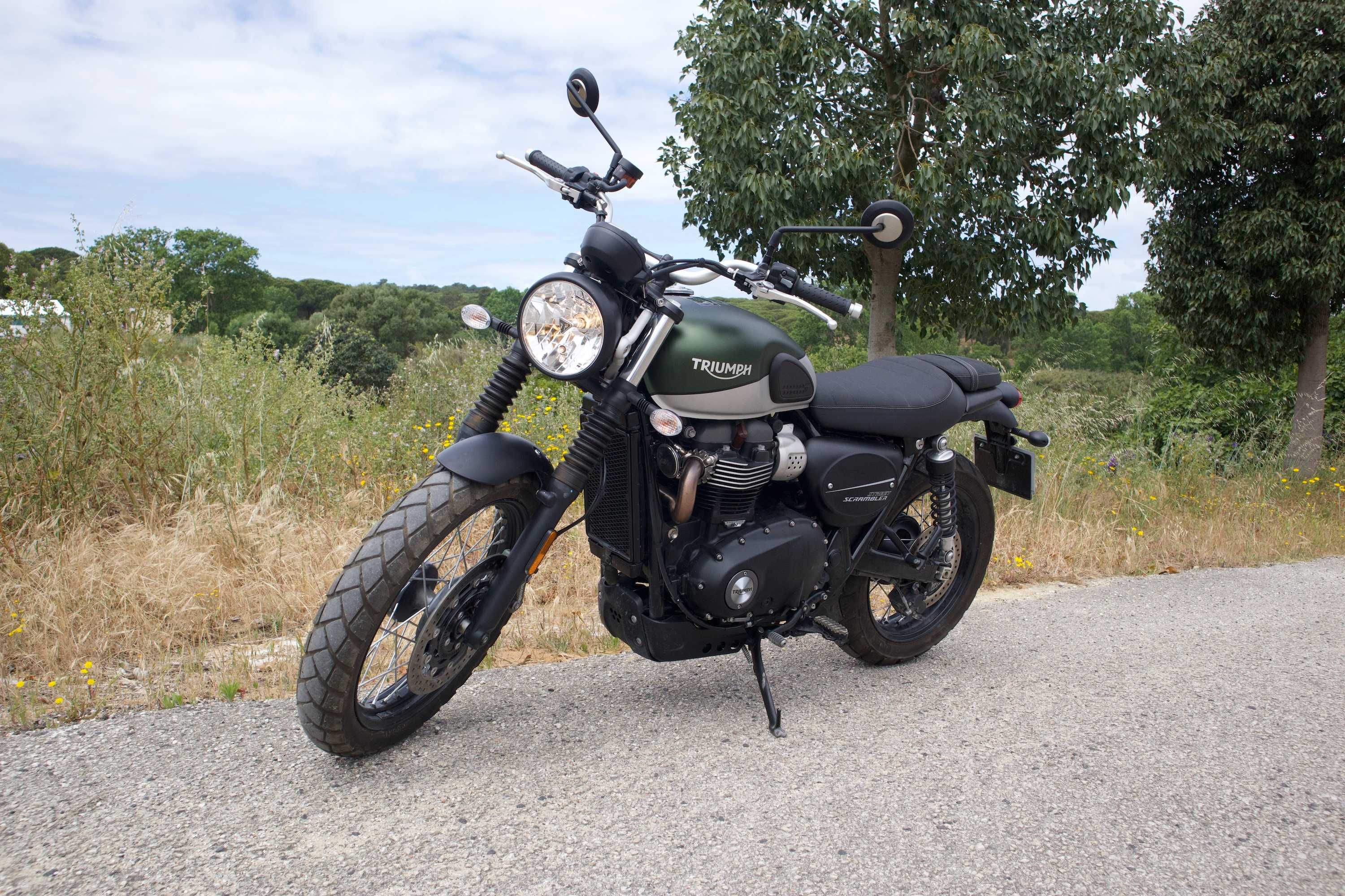 Moto Triumph Street Scrambler 900, estado NOVO