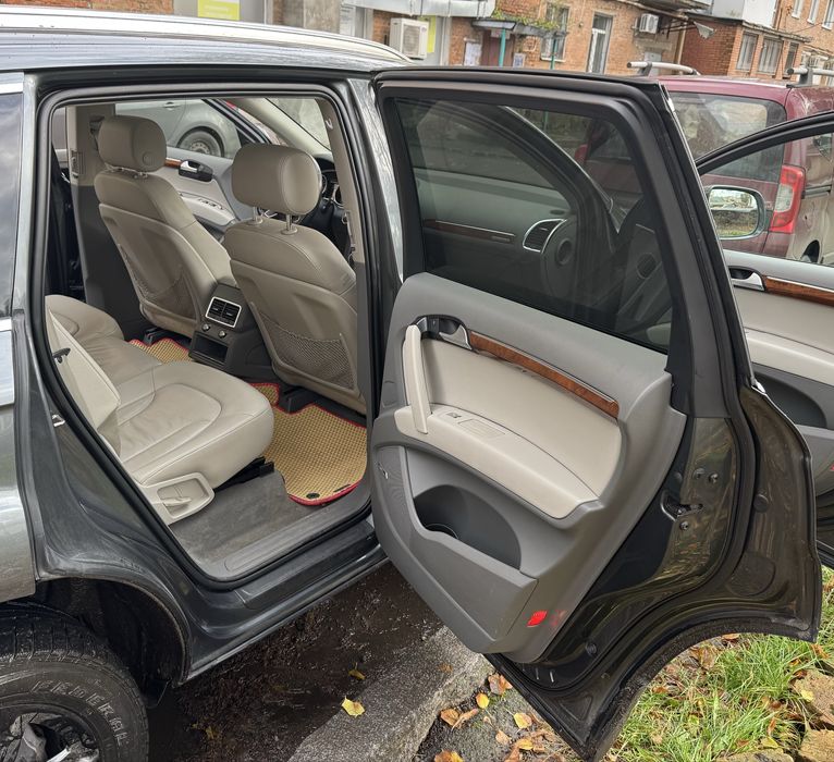 Продам Audi Q7 3.0 Premium Quattro 2014 року