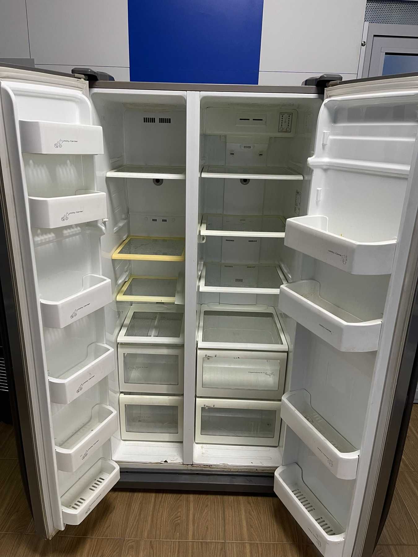 Холодильник samsung
