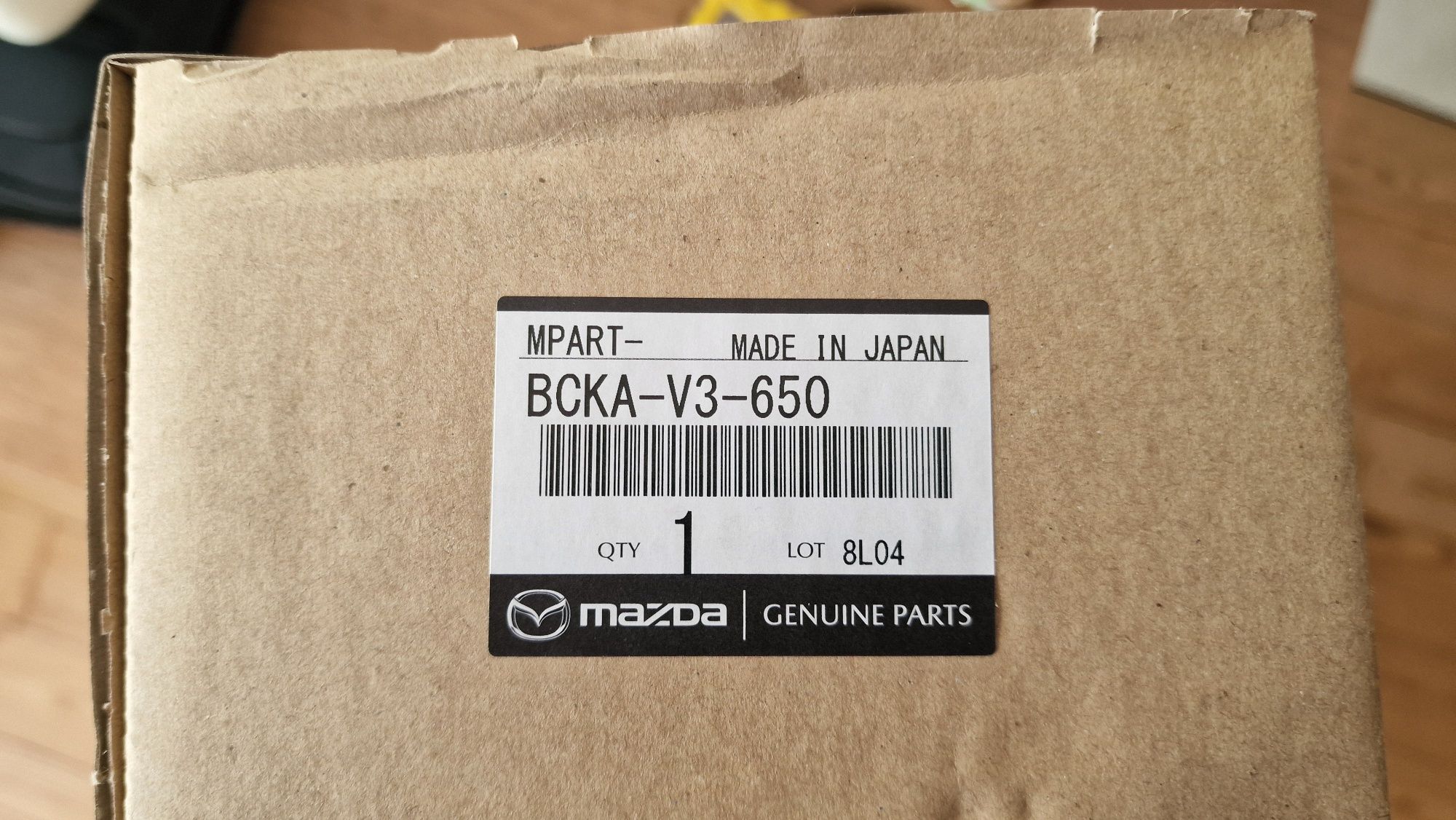 Obudowa lusterka Mazda 3 BP  komplet