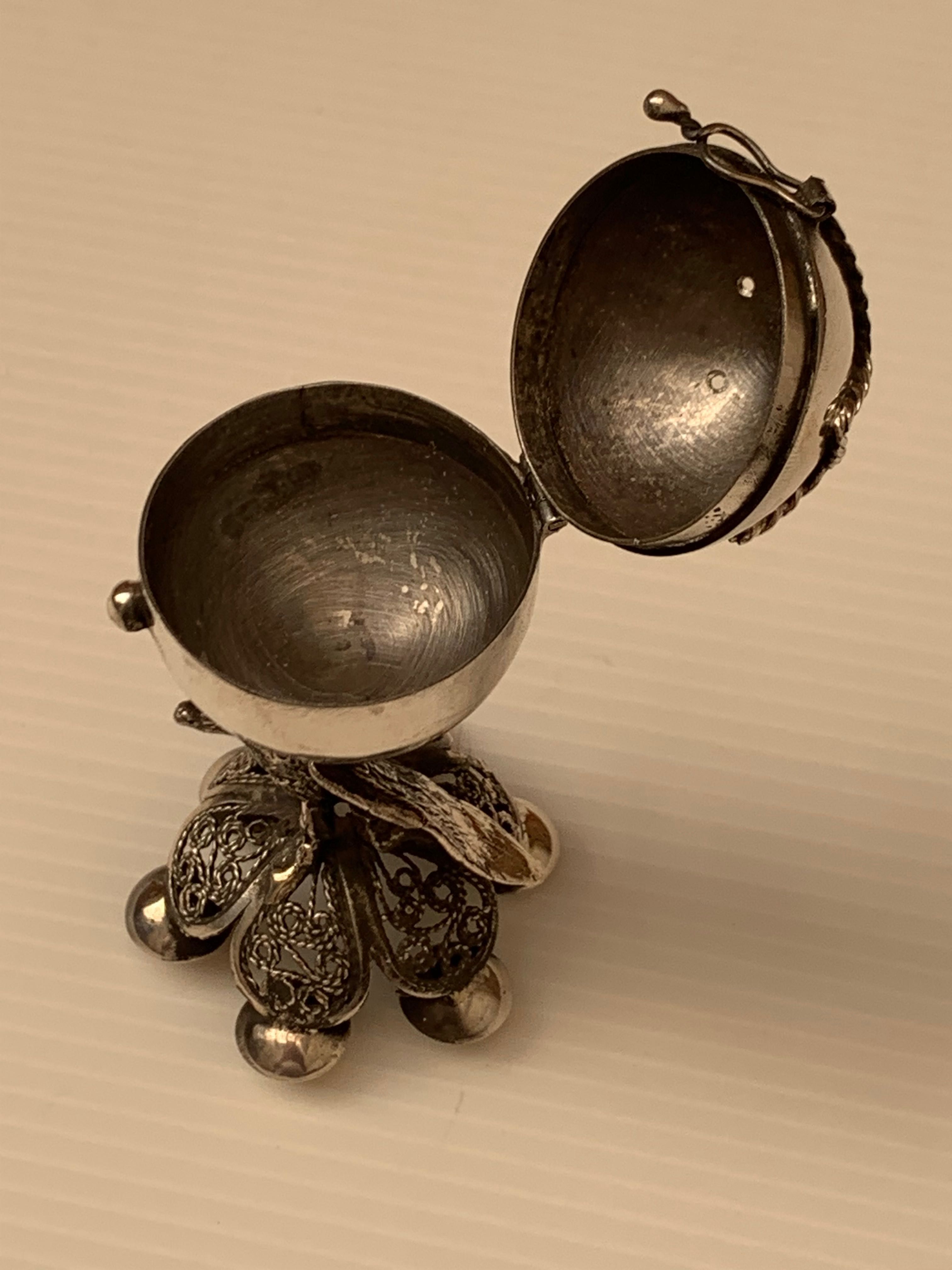 Caixa Judaica de Besamim para Havdala , prata 875 , séc. 19