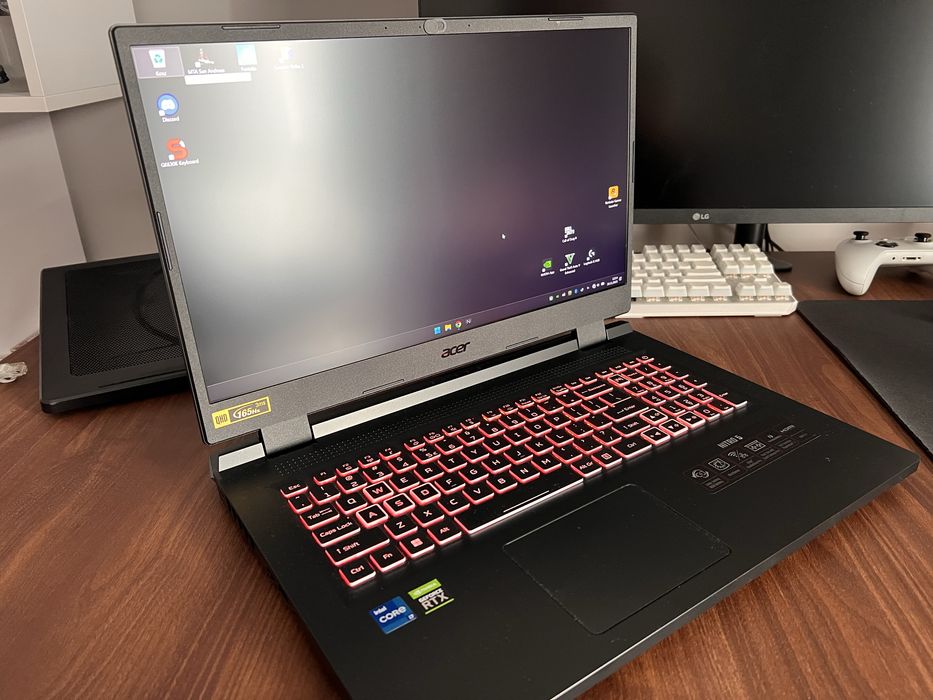 Acer nitro 5 i7-12700h rtx3070ti 32ram 17.3 QHD