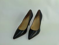 Buty Szpilki  Guess Gavi 9 FL7GA9 LEA08 Czarny  rozmiar 35