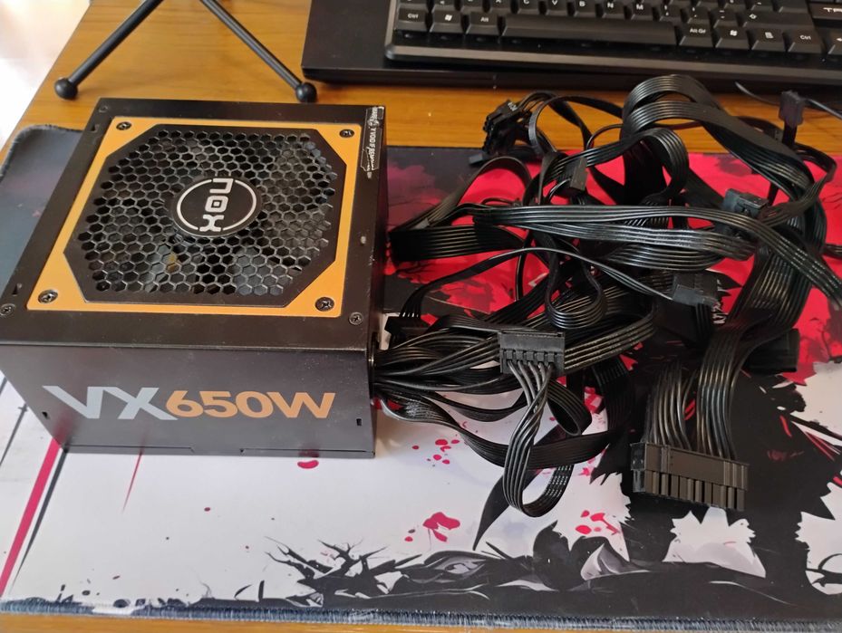 Fonte alimentação NOX Urano VX650w