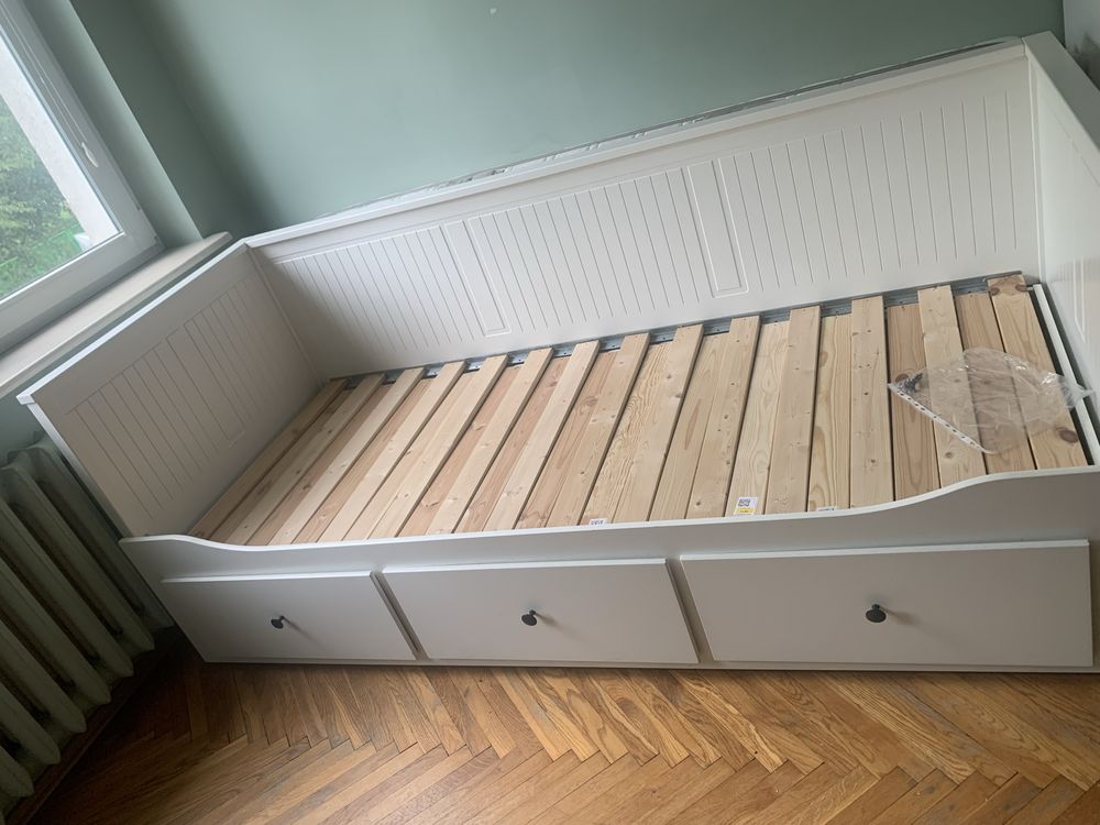 Łóżko ikea HEMNES z dwoma materacami rozkładane leżanka