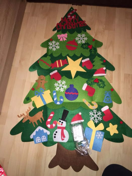 Гірлянда в подарунок! Ялиночка з фетру 32 Іграшки в комплекті