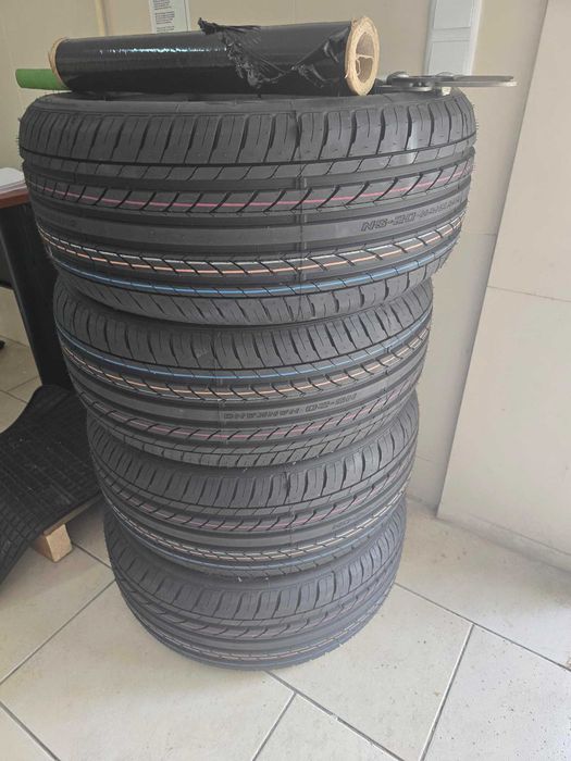 Vendo 4 Pneus Novos