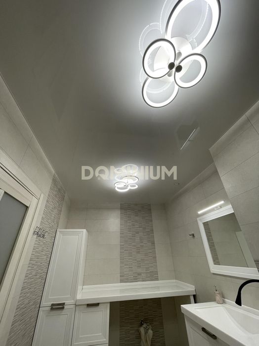 Продається 3 кімнатна квартира в м. Хуст