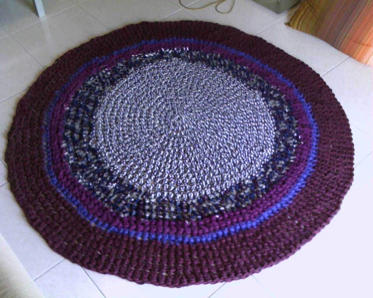 Carpetes de crochet originais (em trapilho) feitas à mão (handmade)