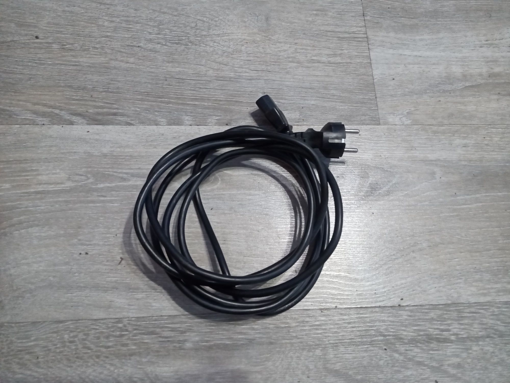 Комплект підсилювач T.C.M. PT6002-L та мікшер Yamaha MX12/4