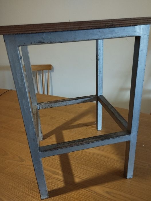 Banco industrial, anos 70. Para restauro