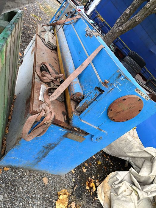 gilotyna nożyce gilotynowe Strojarne Piesok NTC 2000/4