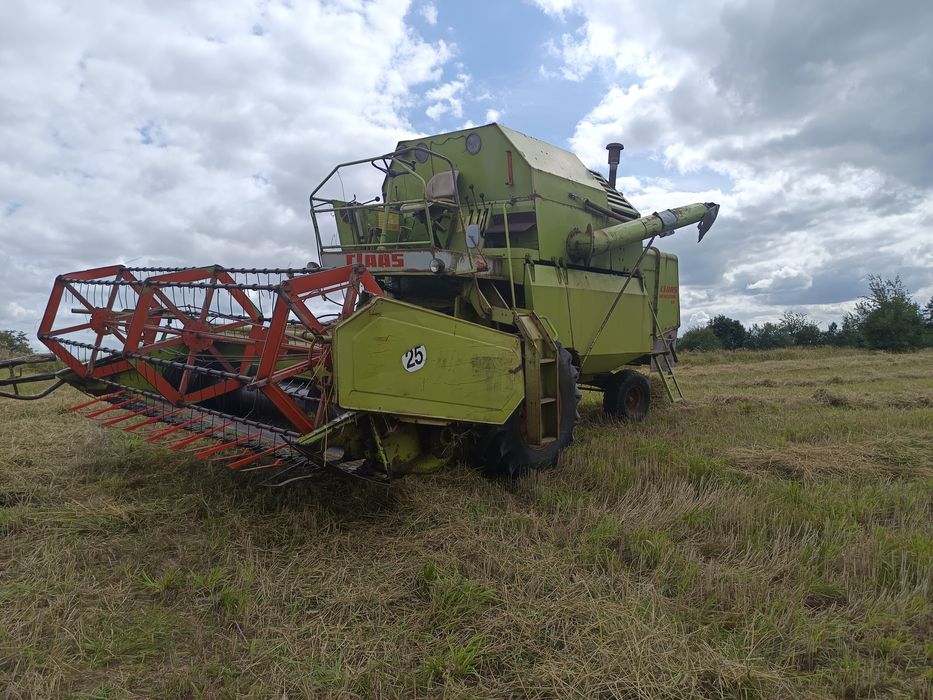 Kombajn zbożowy Claas Mercator 60