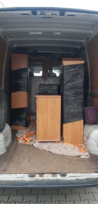 - łóżka  sofy  wesalki  meble транспорт