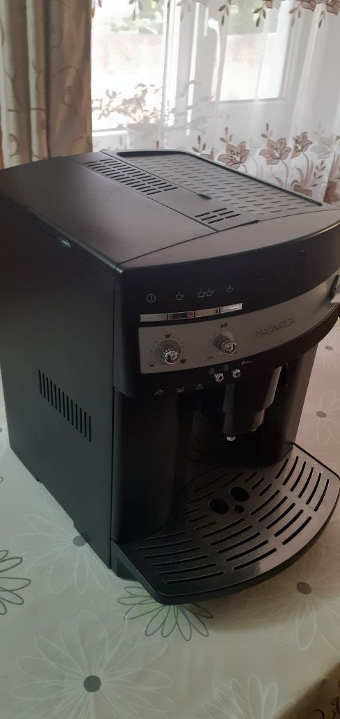 DeLonghi Magnifica