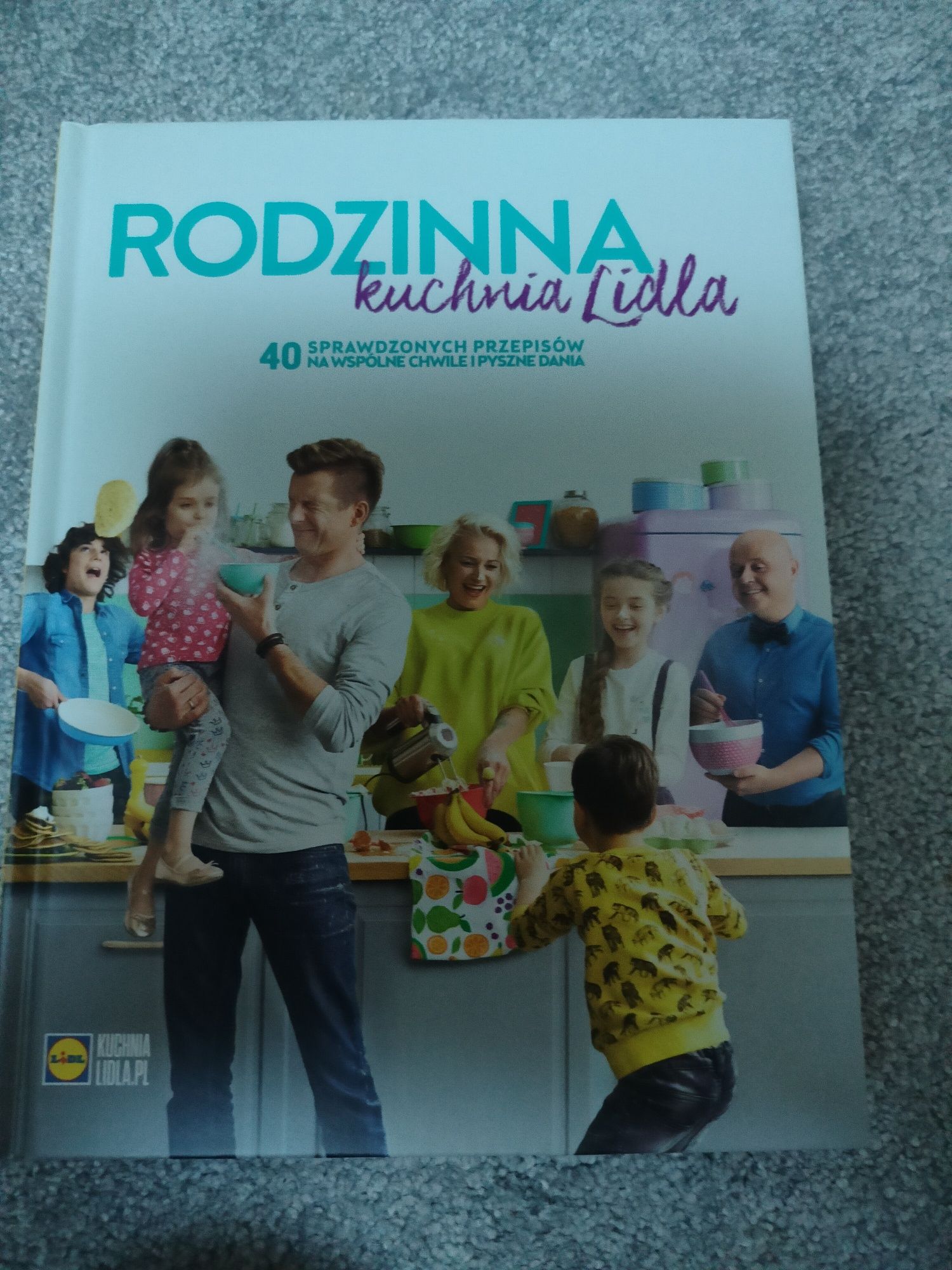 Książka Rodzinna kuchnia Lidla