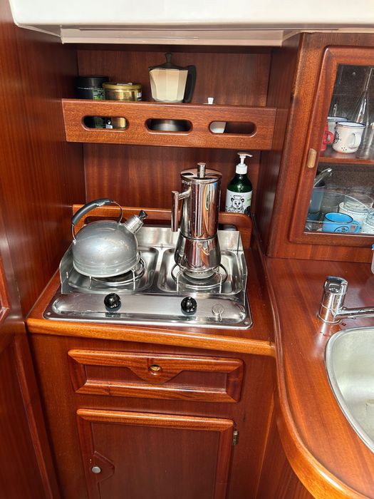 Łódź kabinowa Antila 26 cc