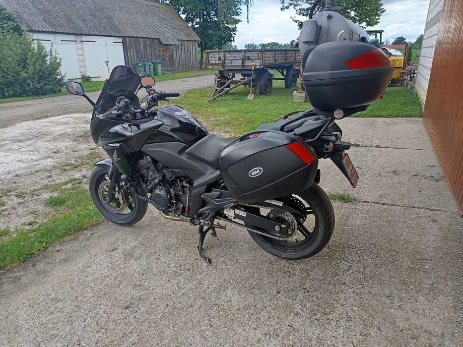 Honda CBF 1000 SC64 2010r. Zadbany. Bogate wyposażenie. Dużo akcesorii