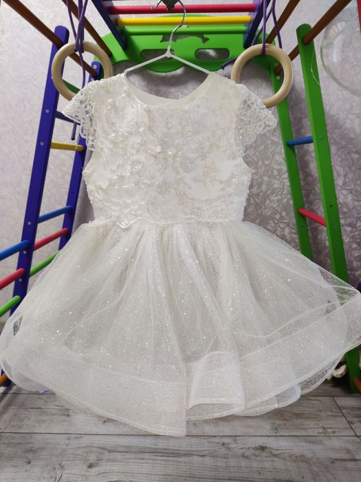 Святкова дитяча сукня