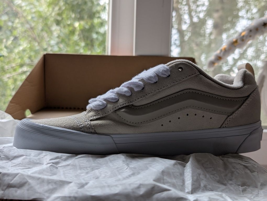 Кросівки Vans Knu Skool