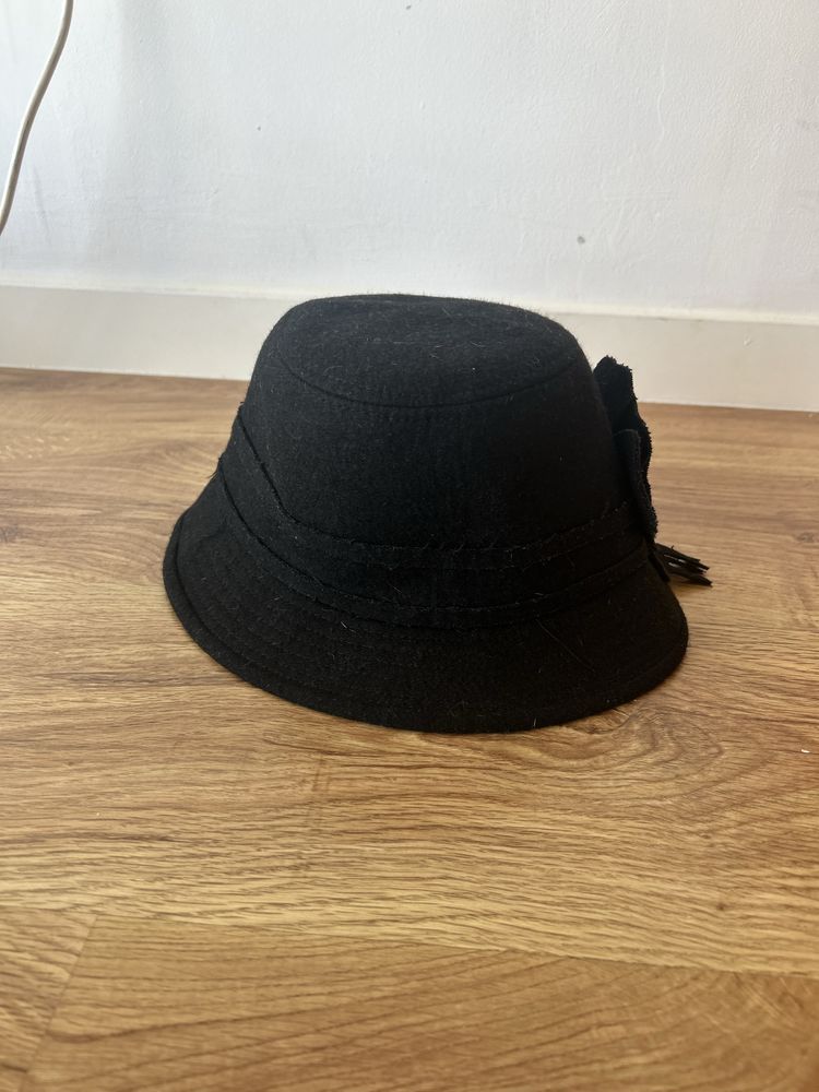 Chapéu preto - Pamela