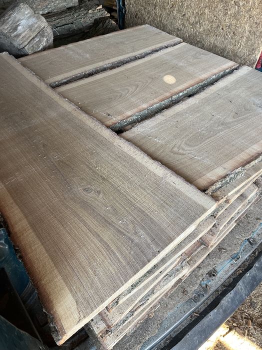 Продам доску  - дуба - 1м.20 см  / 30мм /15000 грн