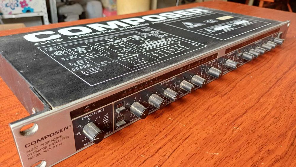 Behringer Composer MDX2100
