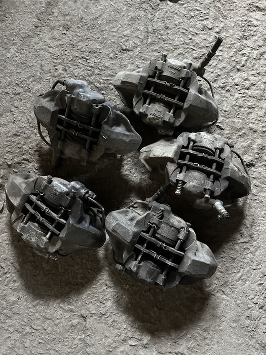 Суппорт Ваз 2101  2102  2103  2104  2105  2106  2107   Б/У