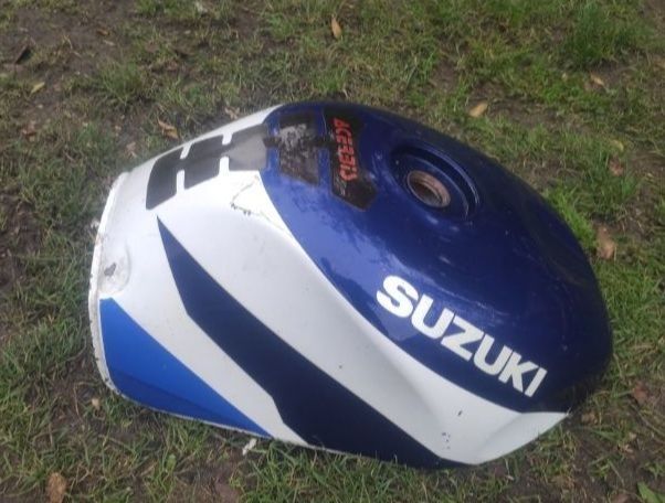 Zbiornik paliwa GSXR