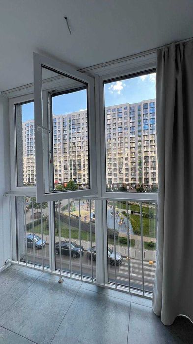 Світла студія ЖК Місто Квітів, власник, без комісії, 15 хв до м. Сирец