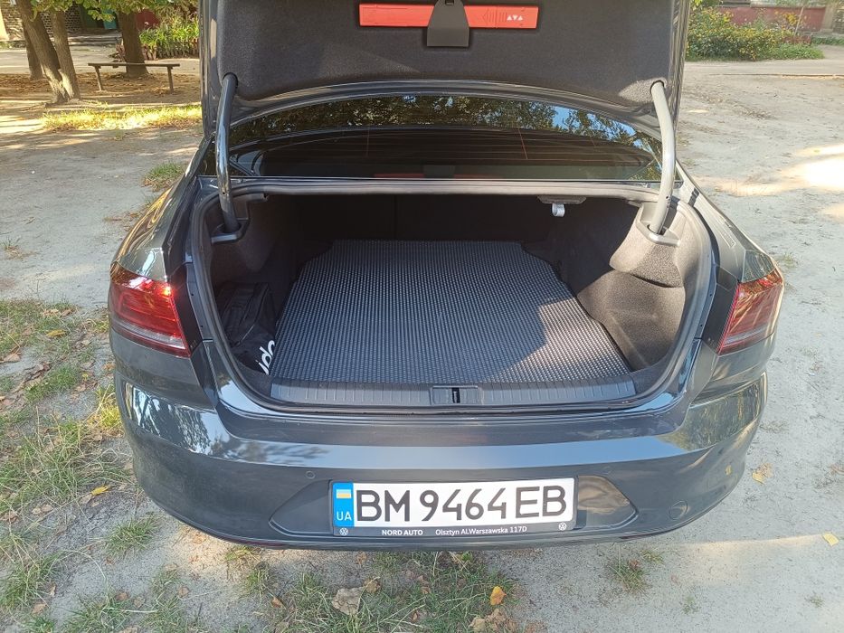 Продам Volkswagen passat b8.