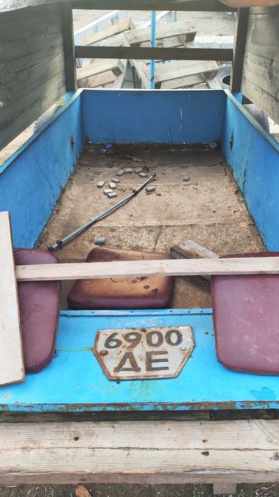 Причеп автомобільний