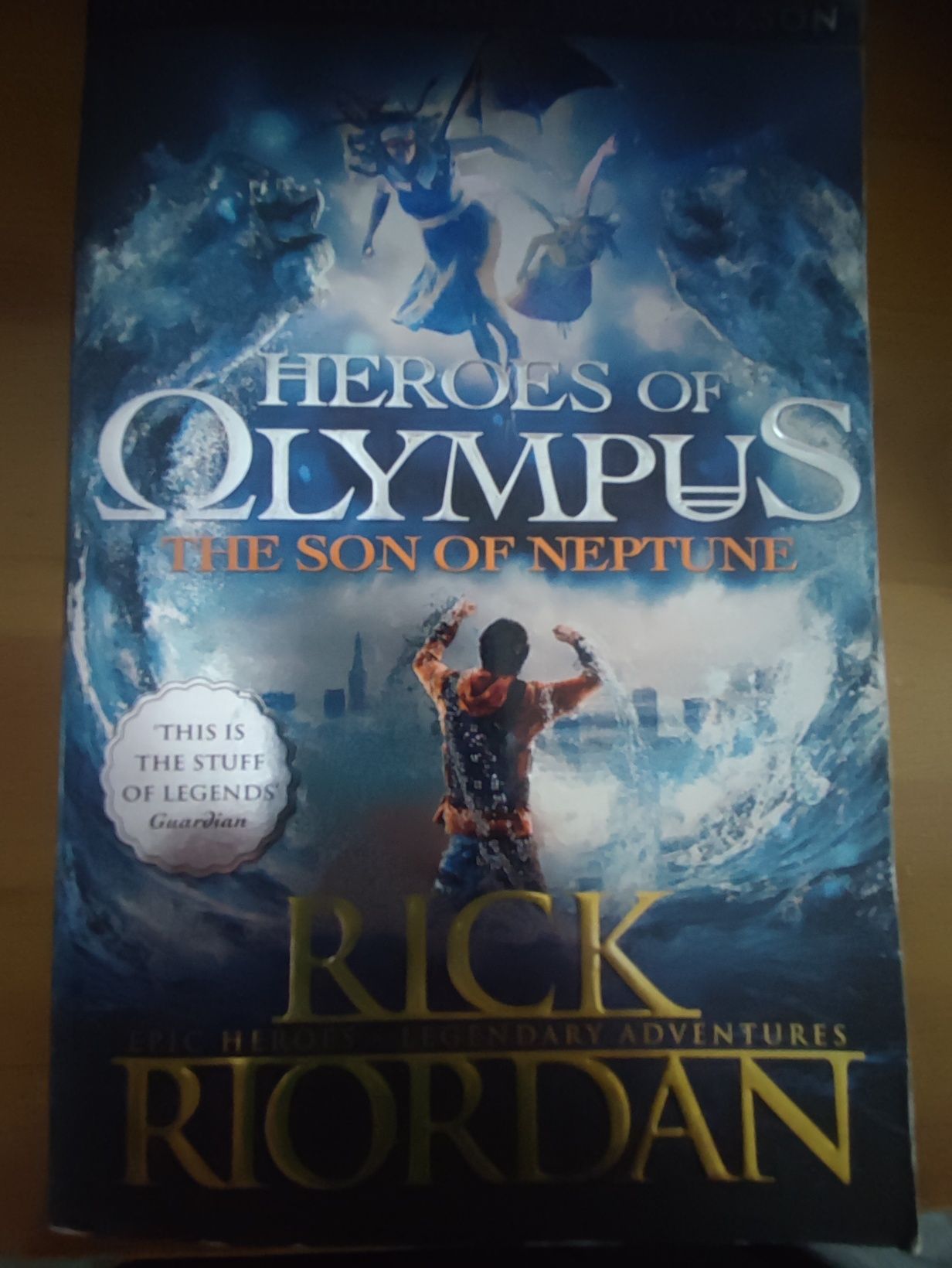 Livro Heroes of Olympus The son of neptune