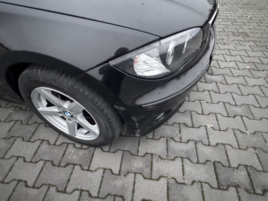 Bmw 1 beznyzna 1,6 maly przebieg 2004 rok