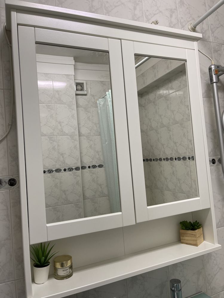 Armário com espelho WC ikea