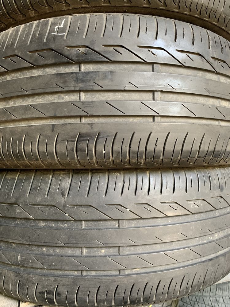 215/55R17 Bridgestone Turanza T001